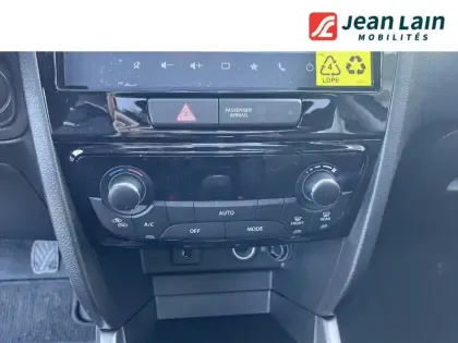 Photo 13 Suzuki Vitara  1.4 Boosterjet AllGrip Hybrid