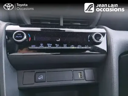 Photo 13 Toyota Yaris  Cross Hybride 116h AWD-i