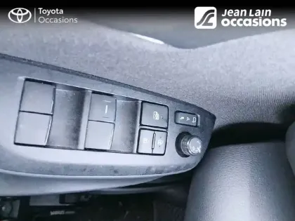 Photo 19 Toyota Yaris  Cross Hybride 116h AWD-i