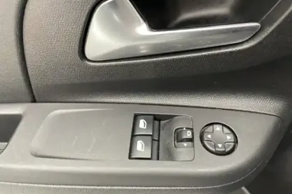 Photo 18 Opel Corsa  1.5 Diesel 100 ch BVM6