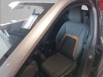 Photo 10 Citroën C3 Aircross e- 113 autonomie confort