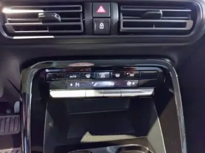 Photo 18 Citroën C3 Aircross e- 113 autonomie confort