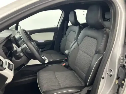 Photo 9 Renault Clio  Blue dCi 100 - 21N