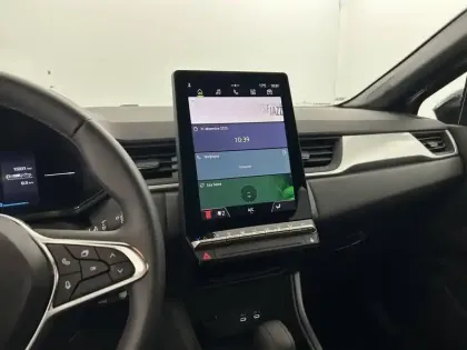 Photo 43 Renault Captur  E-Tech full hybrid 145 ch