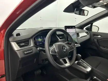 Photo 39 Renault Captur  E-Tech full hybrid 145 ch