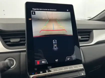 Photo 19 Renault Captur  E-Tech full hybrid 145 ch