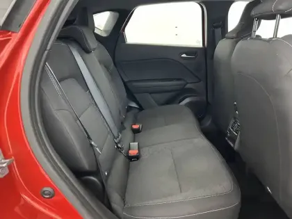 Photo 76 Renault Captur  E-Tech full hybrid 145 ch