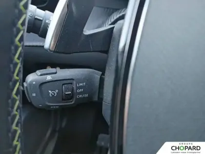 Photo 22 Peugeot 2008  PureTech 155 S&S EAT8