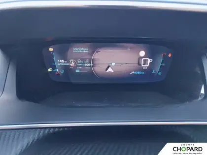 Photo 16 Peugeot 2008  PureTech 155 S&S EAT8