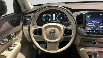 Photo 12 Volvo Xc90  B5 AWD 235 ch Geartronic 8 5pl