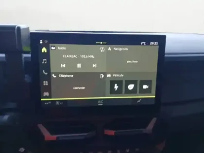 Photo 15 Dacia Duster  Hybrid 140