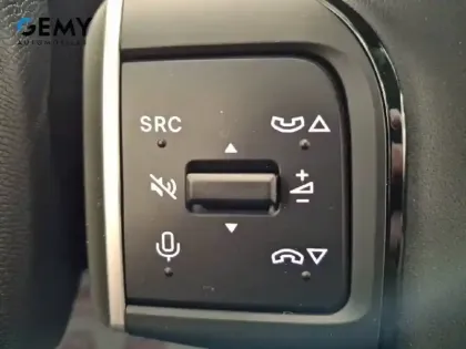 Photo 43 Citroën C3 Aircross  Hybride 145 e-DCS6