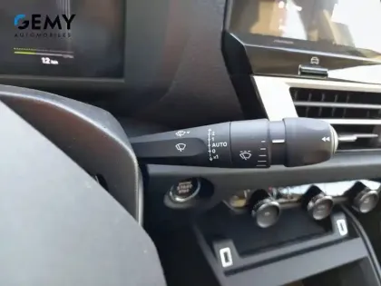 Photo 19 Citroën C4  Hybride 145 e-DCS6