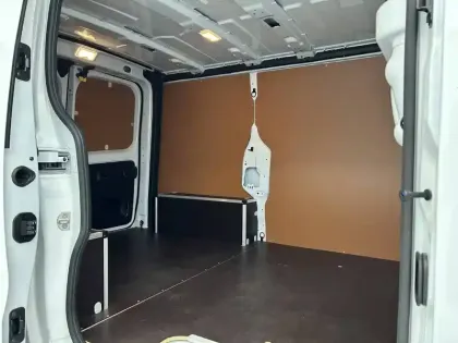 Photo 24 Renault Trafic  FGN L1H1 2800 KG BLUE DCI 130