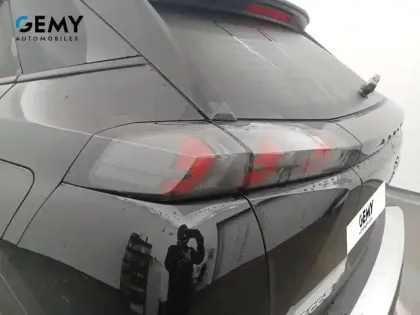 Photo 51 Peugeot 2008  PureTech 130 S&S EAT8