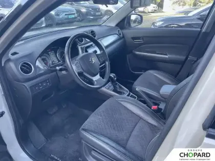 Photo 9 Suzuki Vitara  1.5 Dualjet Allgrip Hybrid Auto