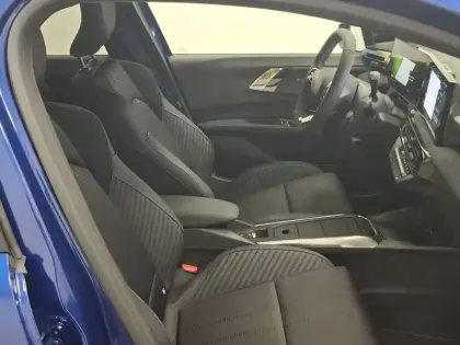 Photo 7 Renault Clio  E-Tech full hybrid 160 ch