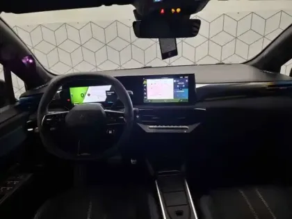 Photo 8 Renault Clio  E-Tech full hybrid 160 ch