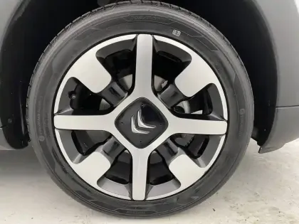 Photo 17 Citroën C4 Cactus  PureTech 110 S&S BVM6