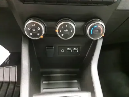 Photo 76 Renault Clio  TCe 90