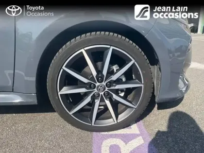 Photo 8 Toyota Yaris  Hybride 130h