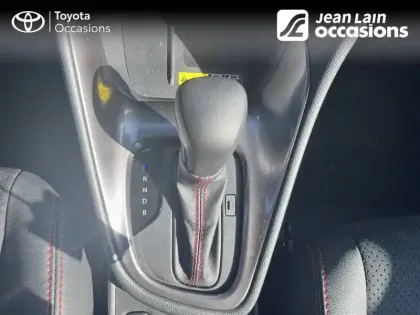 Photo 12 Toyota Yaris  Hybride 130h