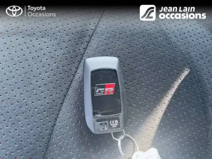 Photo 18 Toyota Yaris  Hybride 130h