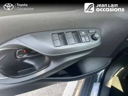Photo 42 Toyota Yaris  Hybride 130h