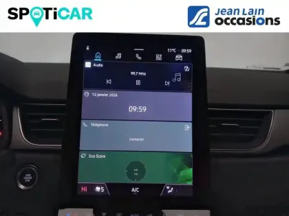 Photo 17 Renault Captur  E-Tech full hybrid 160 ch