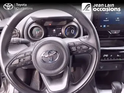 Photo 11 Toyota Yaris  Cross Hybride 116h AWD-i