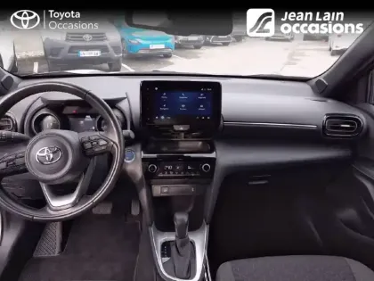 Photo 17 Toyota Yaris  Cross Hybride 116h AWD-i