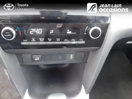 Photo 13 Toyota Yaris  Cross Hybride 116h AWD-i