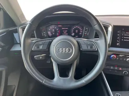 Photo 55 Audi A1  Sportback 30 TFSI 110 ch S tronic 7