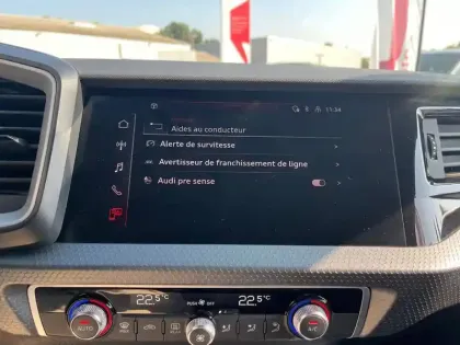 Photo 28 Audi A1  Sportback 30 TFSI 110 ch S tronic 7