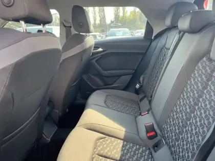 Photo 61 Audi A1  Sportback 30 TFSI 110 ch S tronic 7