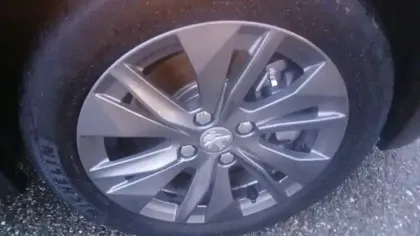 Photo 14 Peugeot 208  Electrique 50 kWh 136ch