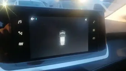 Photo 21 Peugeot 208  Electrique 50 kWh 136ch