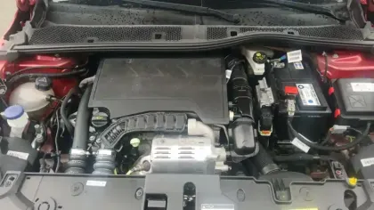 Photo 15 Peugeot 208  PureTech 100 S&S BVM6