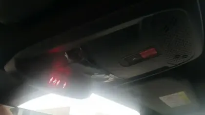 Photo 27 Peugeot 208  PureTech 100 S&S BVM6