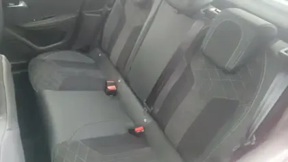 Photo 10 Peugeot 208  PureTech 100 S&S BVM6