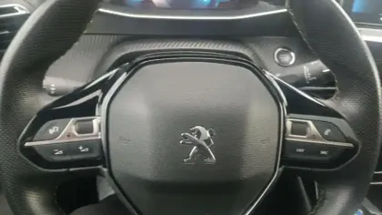 Photo 17 Peugeot 208  PureTech 100 S&S BVM6