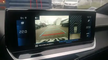 Photo 34 Peugeot 208  PureTech 100 S&S BVM6