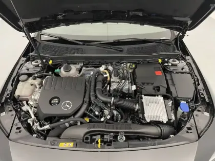 Photo 19 Mercedes CLA  Shooting Brake 250 e 8G-DCT