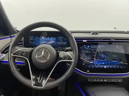 Photo 21 Mercedes Classe E  Break 300 de Hybrid EQ 9G-Tronic 4MATIC