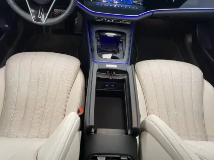 Photo 29 Mercedes Classe E  Break 300 de Hybrid EQ 9G-Tronic 4MATIC