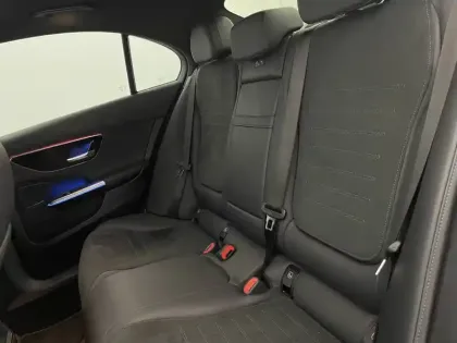 Photo 49 Mercedes Classe C  200 d 9G-Tronic