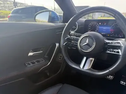 Photo 11 Mercedes CLA  Shooting Brake 200 d 8G-DCT