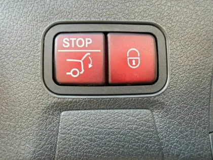 Photo 24 Mercedes CLA  Shooting Brake 200 d 8G-DCT