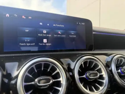 Photo 14 Mercedes CLA  Shooting Brake 200 d 8G-DCT