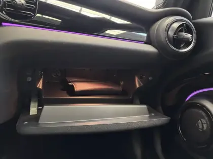 Photo 26 Mini Mini Hatch 5 Portes Cooper 136 ch DKG7